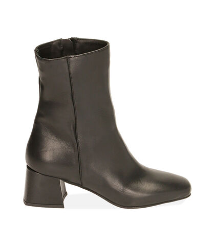 Ankle boots neri in pelle, tacco 5,5 cm , Valerio 1966, 20L6T9001PENERO035, 001