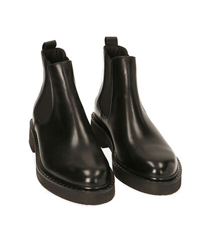 Chelsea boots neri in pelle, Special Price, 2077T5807PENERO039, 002
