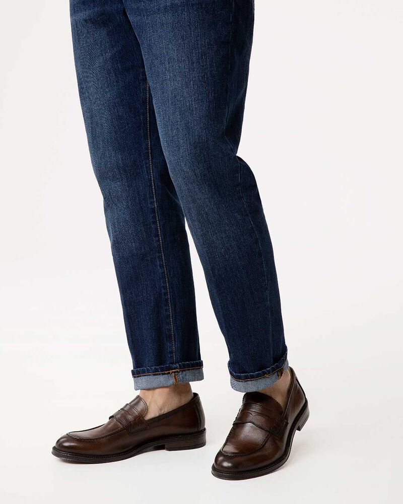 null image number null