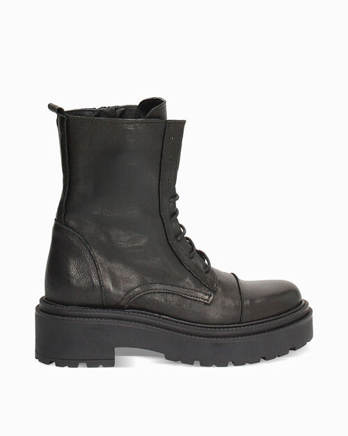 Anfibi neri in vera pelle con suola carrarmato, BLACK