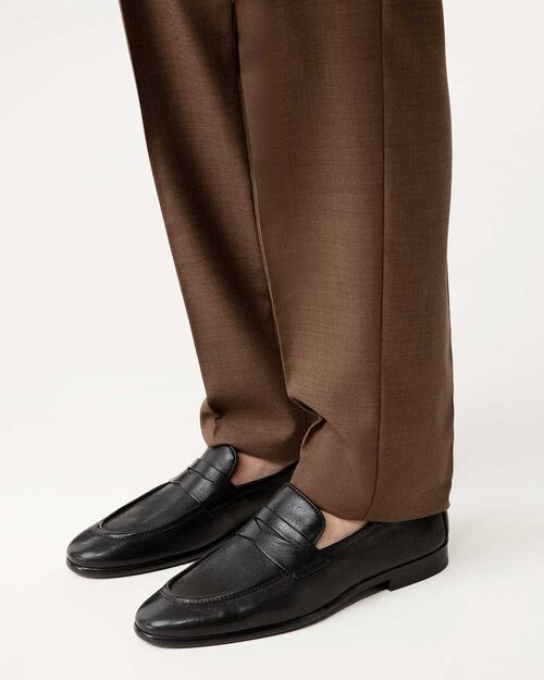 Mocassino nero con fascetta ornamentale, BLACK