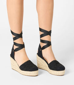 Campesine lace-up in tessuto macramè nero, Valerio 1966, 25G4T3090TSNERO035, 002 preview
