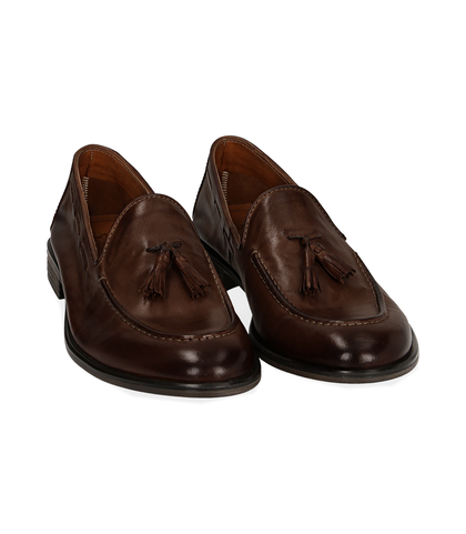Mocassini marroni in pelle con nappina, UOMO, 1577T6401PEMARR039, 002