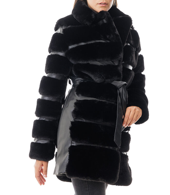 Cappotto donna nero in pelliccia sintetica