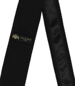 Cravatta nera rigata in cotone con fondo dritto, Valerio 1966, 11I9T0024TSNEROUNI, 003 preview