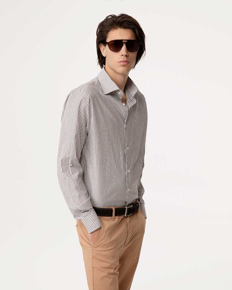 null image number null