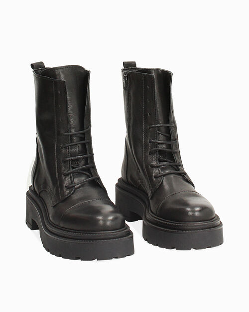 Anfibi neri in vera pelle con suola carrarmato, BLACK