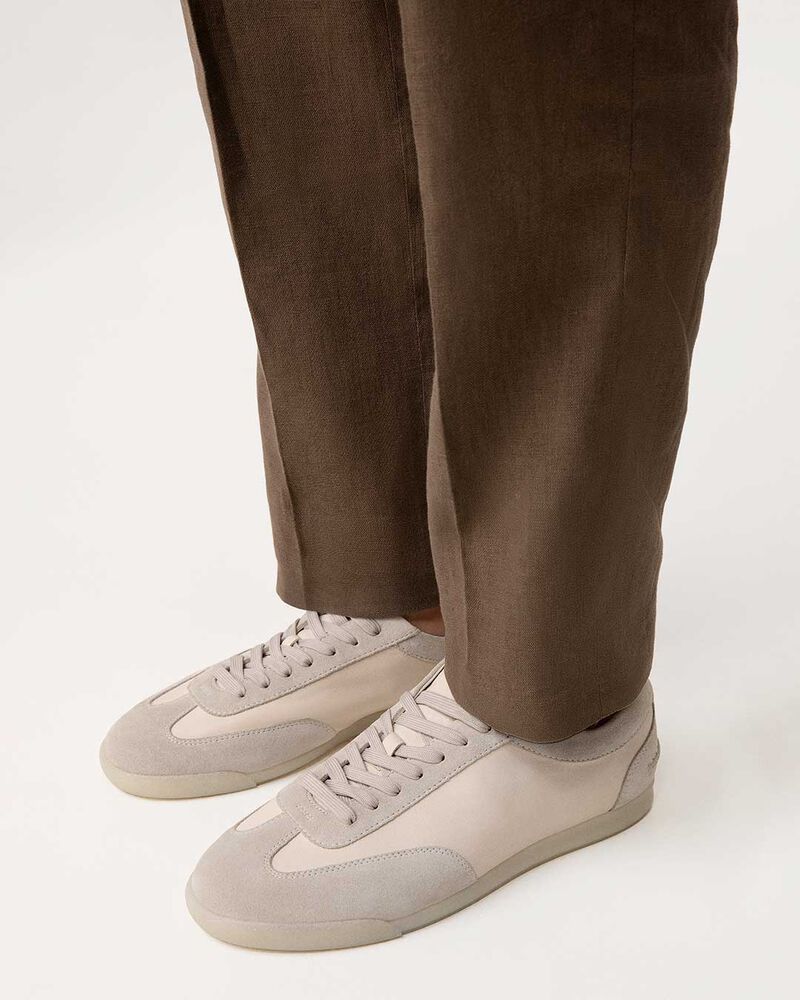 null image number null