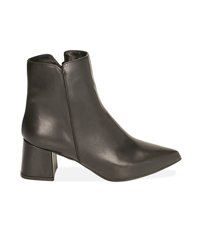 Ankle boots neri in pelle, tacco 6 cm 