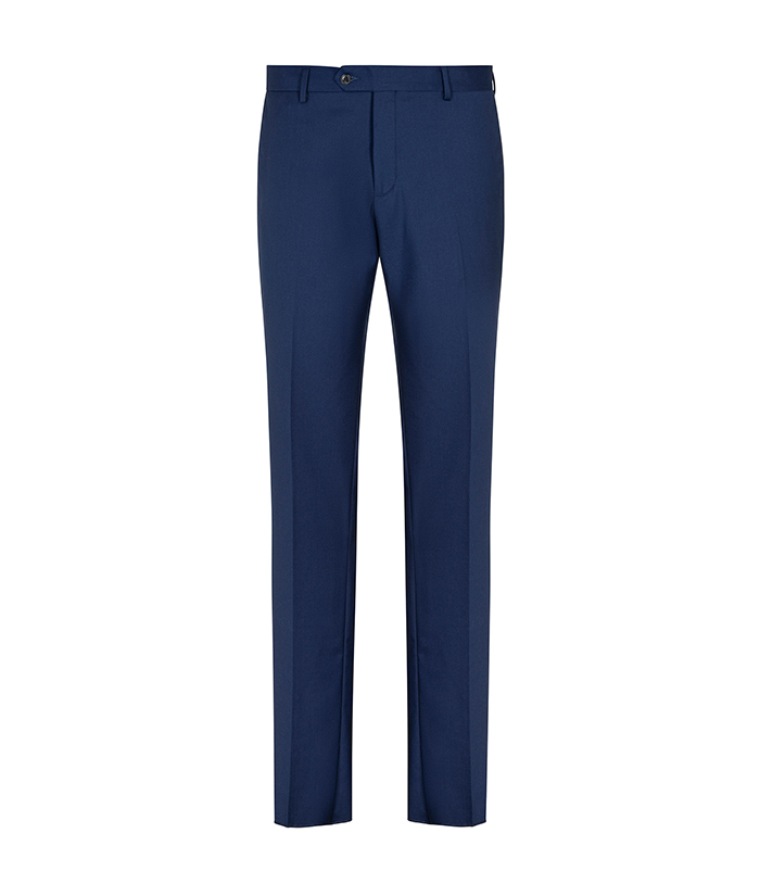 Completo pantalone blu royal con fit slim
