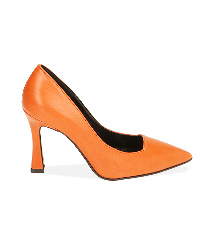 Décolleté arancio, tacco 9 cm 