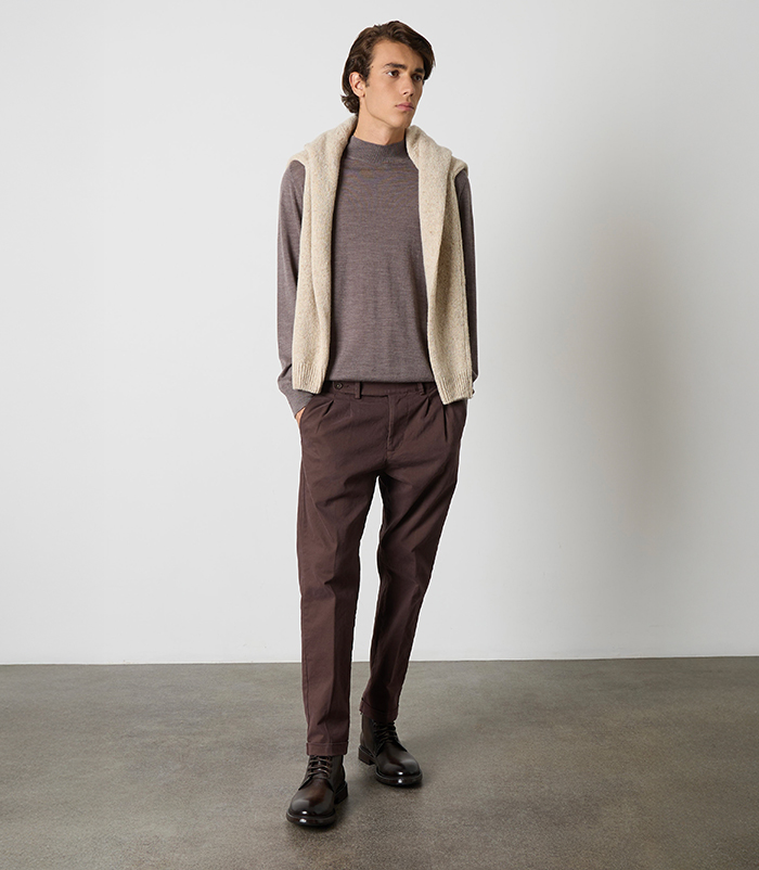 Pantaloni da uomo in tessuto color testa di moro