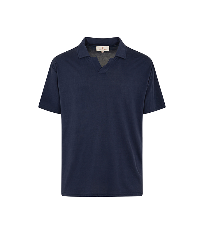 Polo blu dettagli raffinati